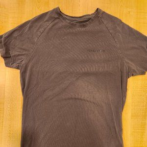 ALPHALETE PERFORMANCE FIT Olive Graphic Short Sleeve Workout Tee (Size: Medium)